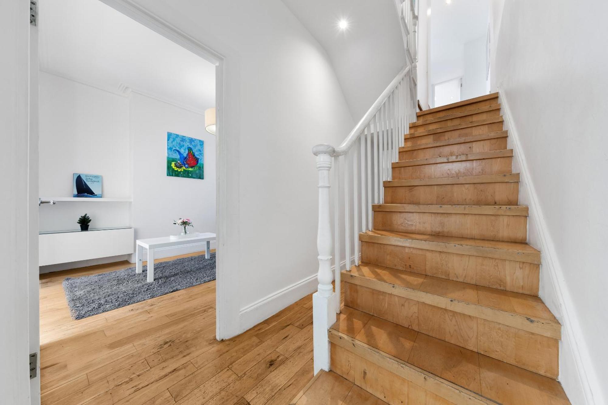 Luxury 4-Bedroom Modern Flat In Central London Steps From Station, Sleeps 9 In Style! Esterno foto