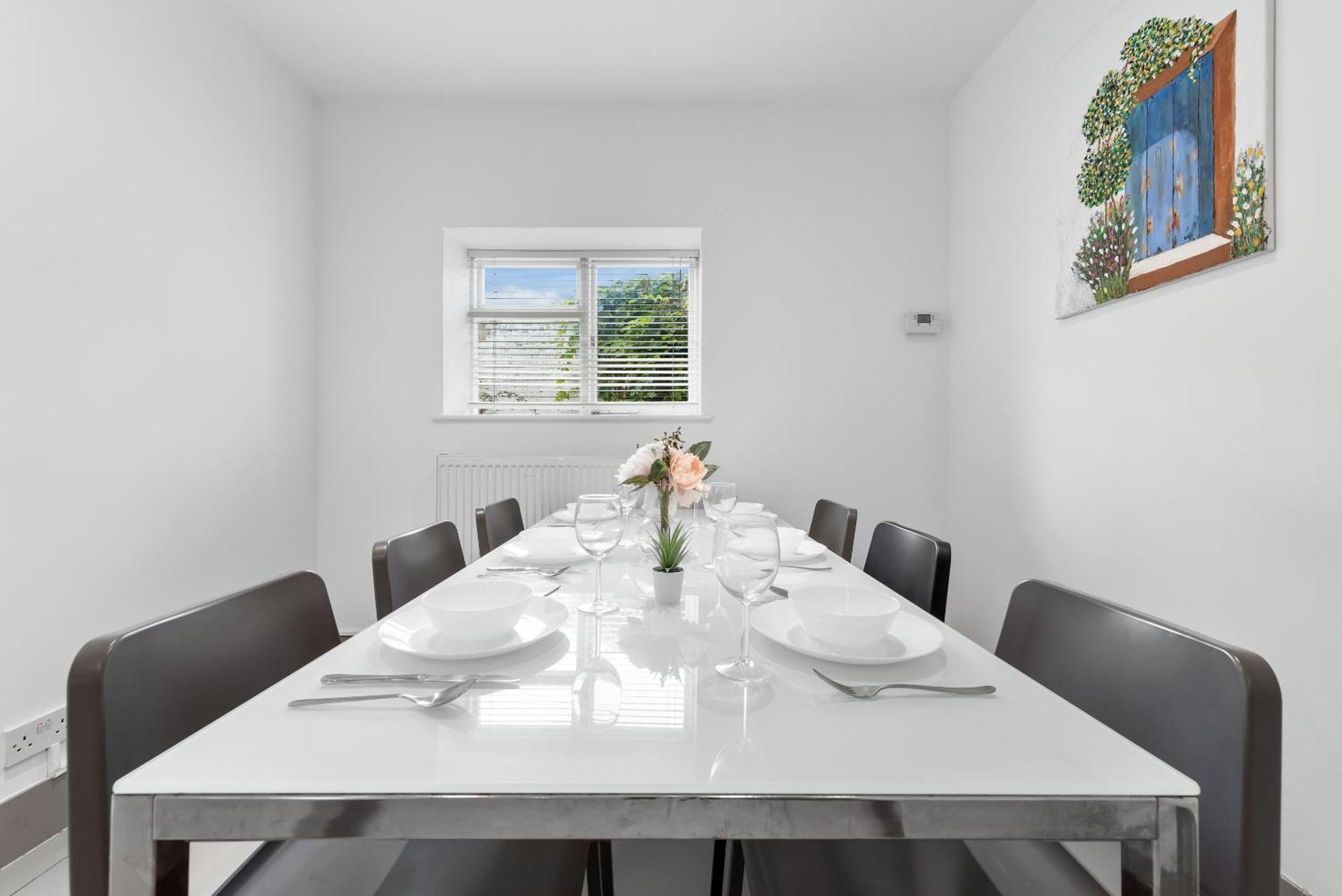 Luxury 4-Bedroom Modern Flat In Central London Steps From Station, Sleeps 9 In Style! Esterno foto