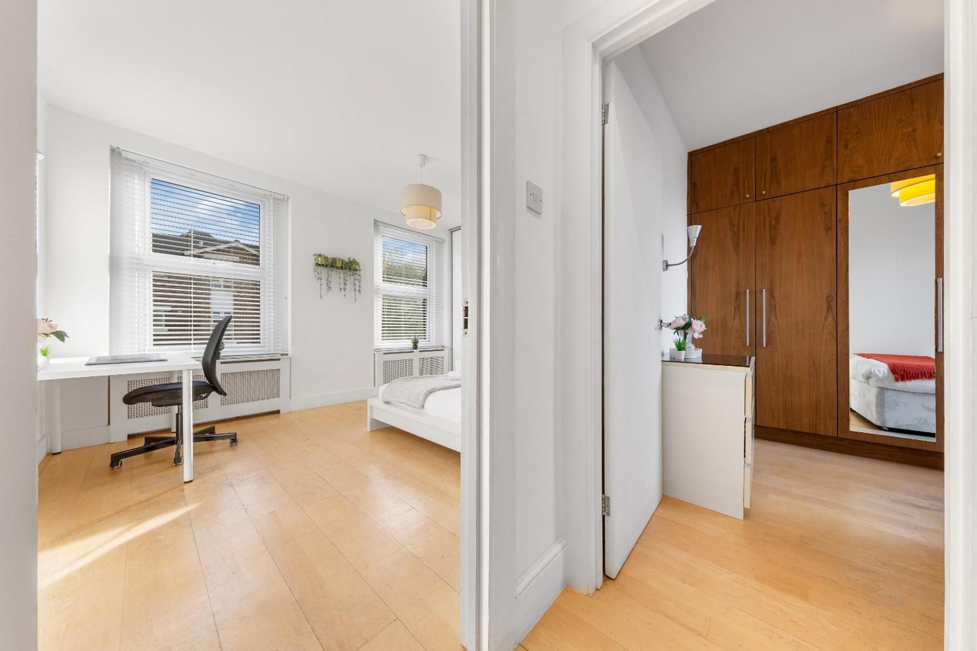 Luxury 4-Bedroom Modern Flat In Central London Steps From Station, Sleeps 9 In Style! Esterno foto